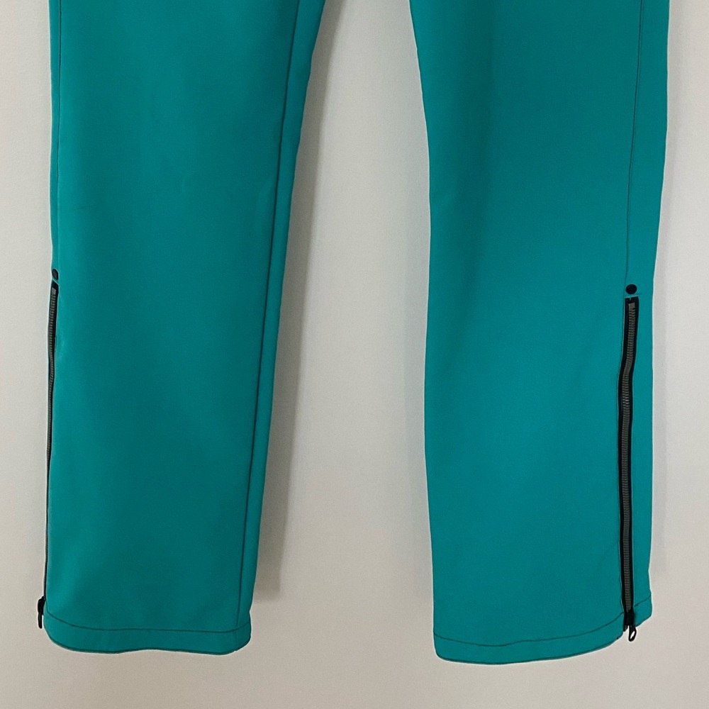 Volcom Snowboard Pants - Picture 6 of 16